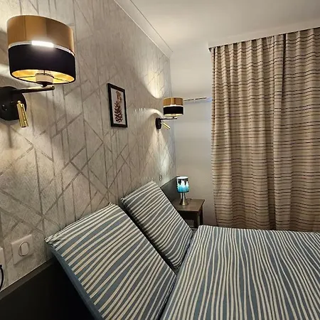 Paris La Defense - Modern With Jacuzzi Appartement *