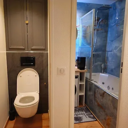 Paris La Defense - Modern With Jacuzzi Appartement *