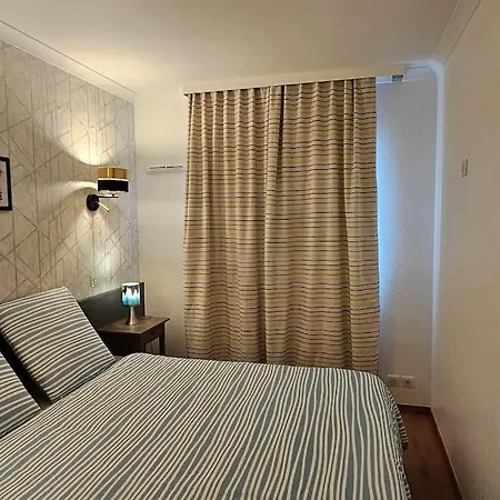 Apartment Paris La Defense - Modern With Jacuzzi