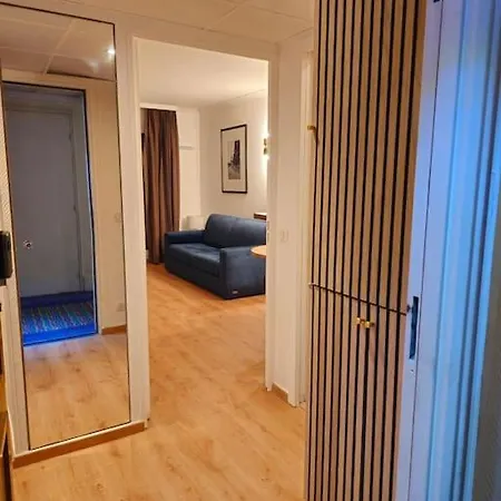 Paris La Defense - Modern With Jacuzzi Apartment